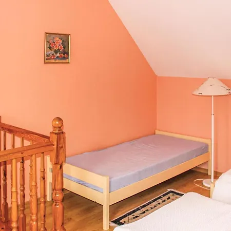 1 Bedroom Lovely Home In Rewal Prázdninový dům